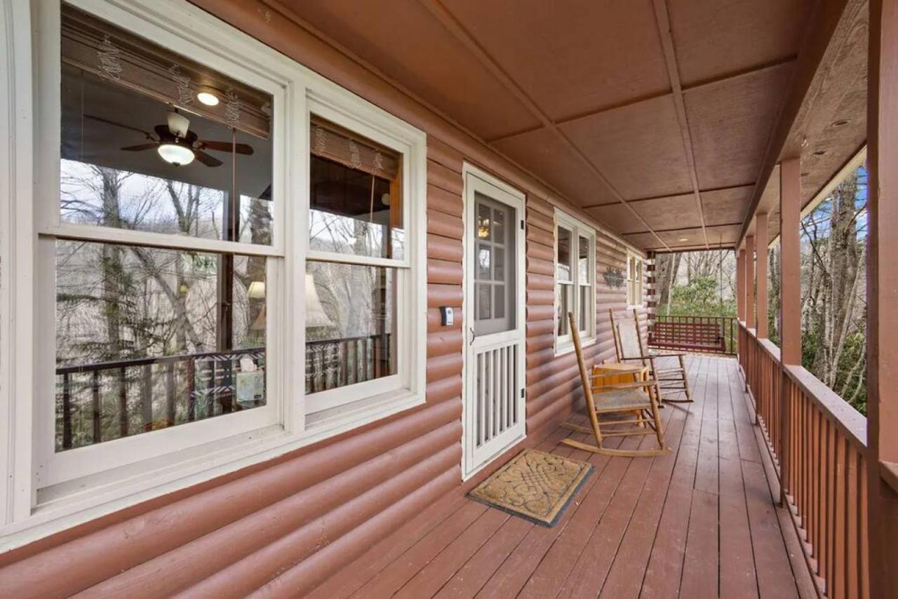 Log Cabin On Peaceful River Blowing Rock Εξωτερικό φωτογραφία